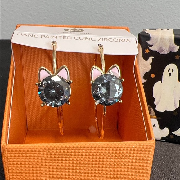Cat Earrings w/ Cubic Zirconia 🐈⬛ - Picture 1 of 6
